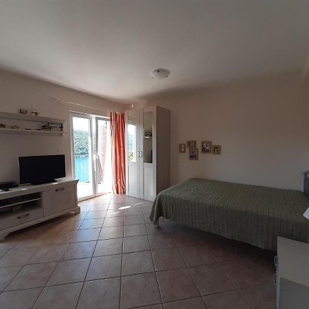 Suntime apartment Tivat Bagian luar foto